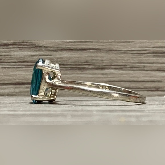 Sterling Silver Designer GSJ Blue Stone Solitaire Band Ring, Size 9, 2g - Picture 3 of 10